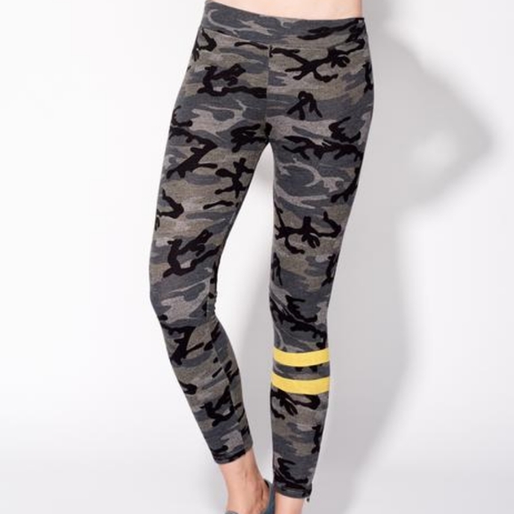 Sundry Pants - NWT Sundry Camo Stripe Legging
